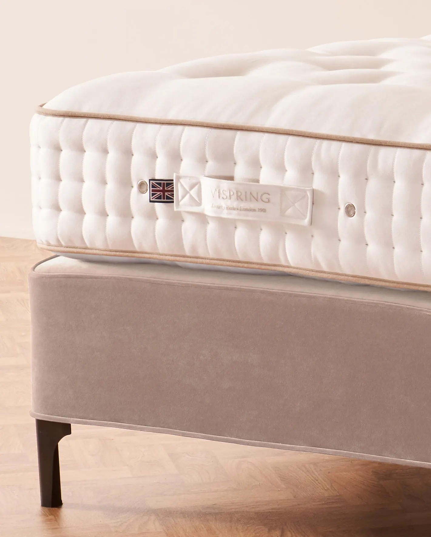 Matrac Vispring Marquess Superb na divánovej základni